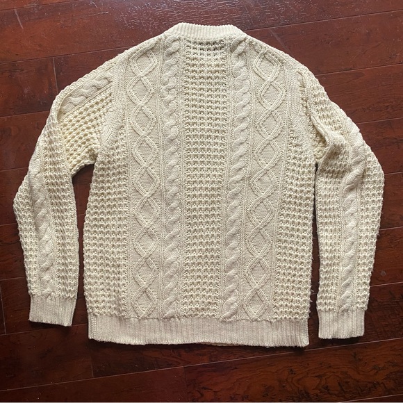 Classic Cream Cable Knit Sweater - Picture 3 of 3